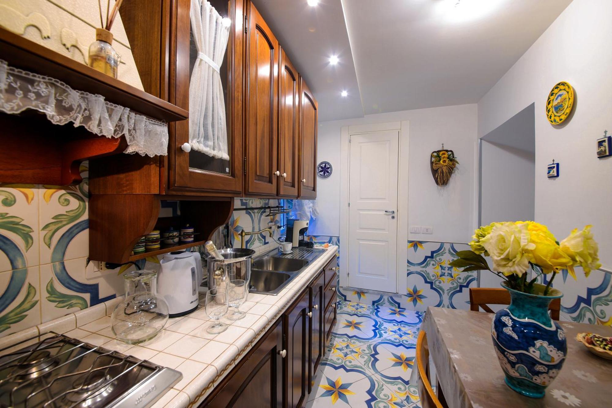 Giallo Napoletano Home Napels Buitenkant foto